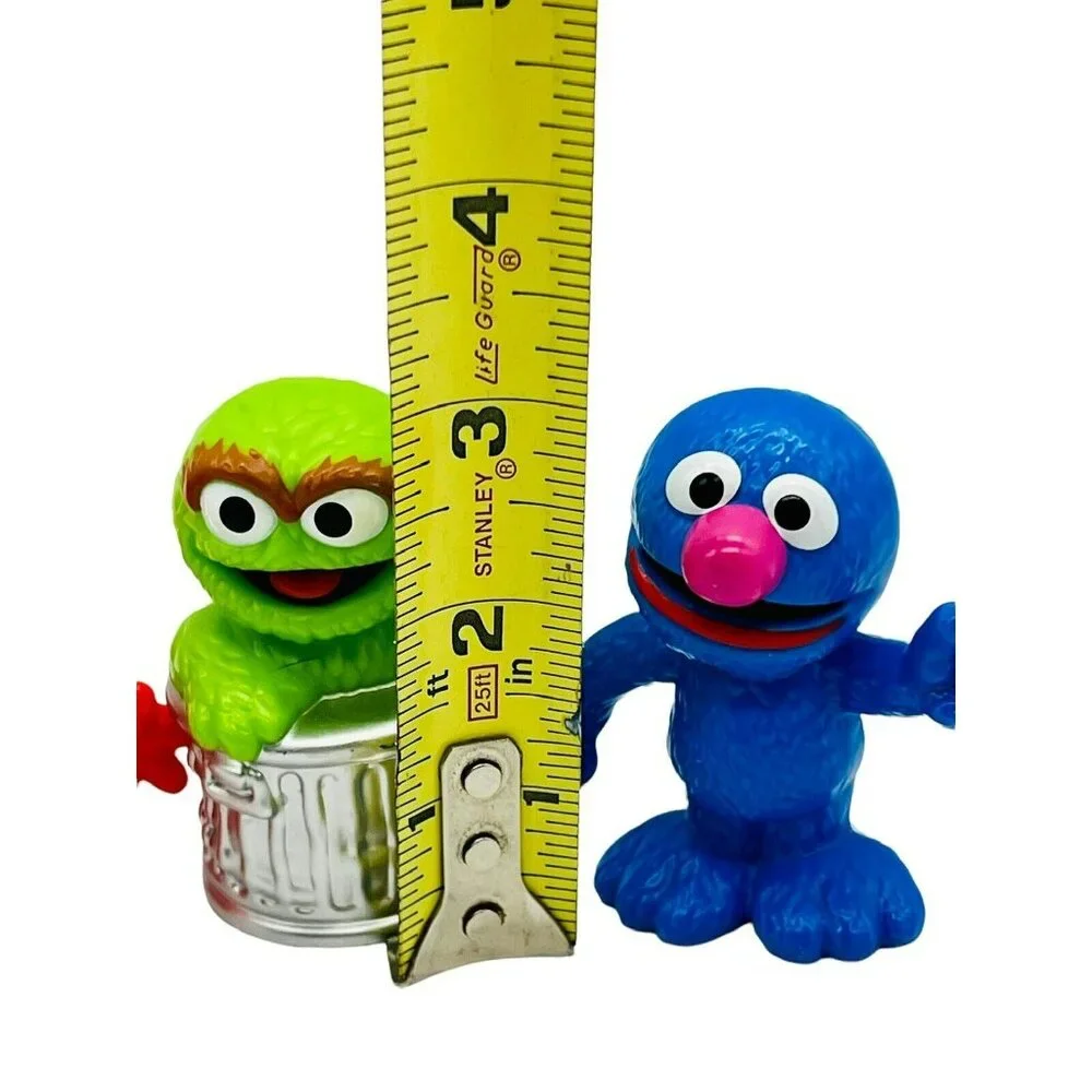 Hasbro Sesame Street Figures Elmo Grover Oscar The Grouch 2.5 inches Plastic Toy